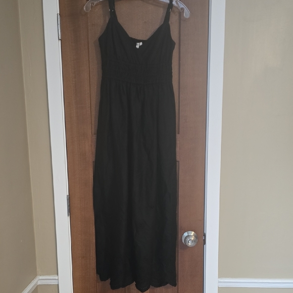 Tyler Boe Dresses & Skirts - Tyler Boe Black Maxi Dress